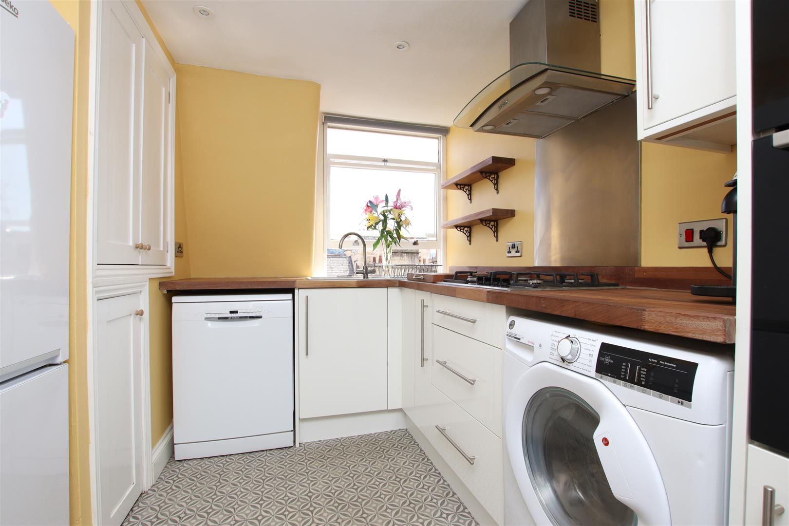Bennett Street, Bath, BA1